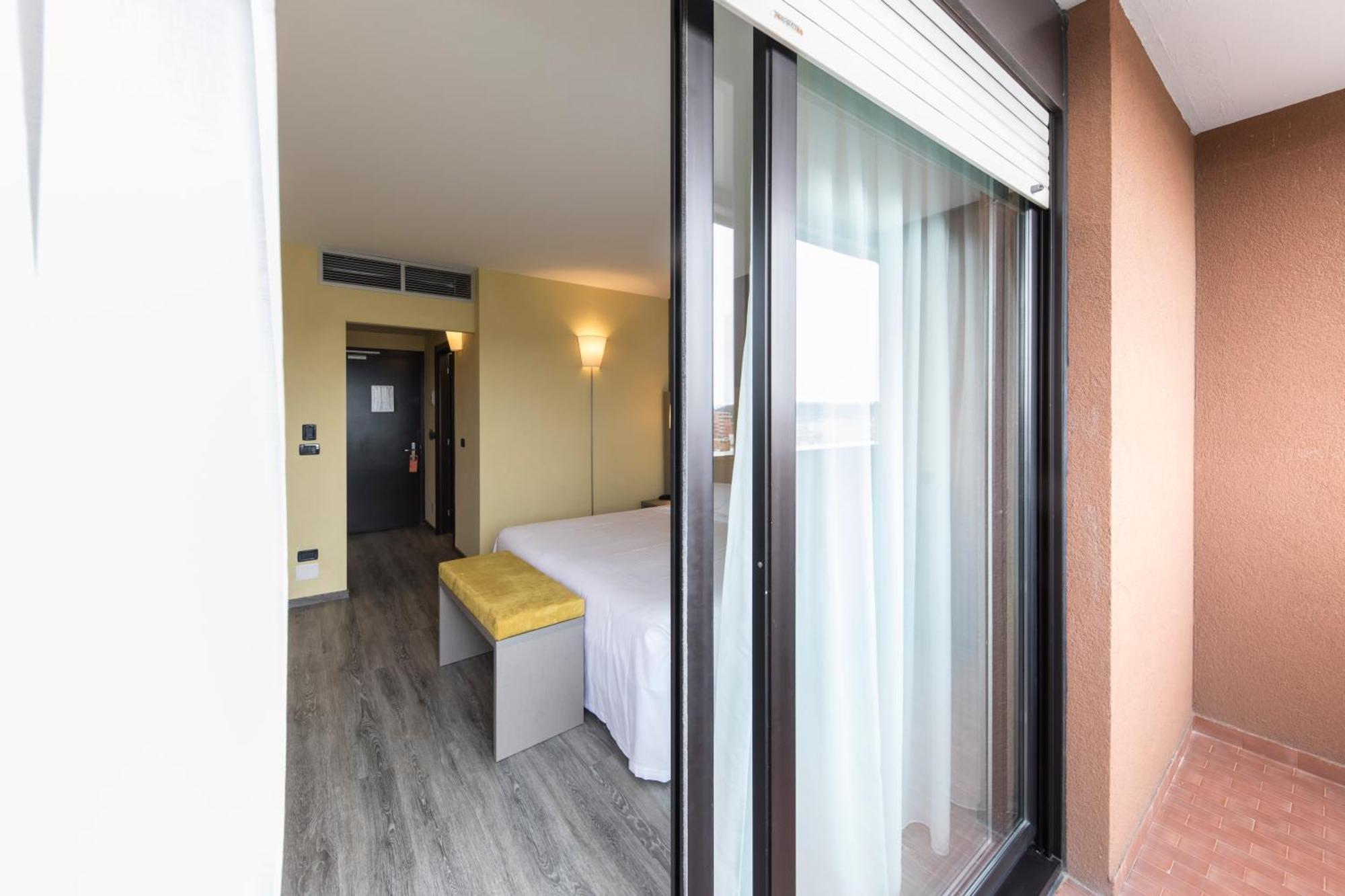 Hotel Donatello Имола Екстериор снимка