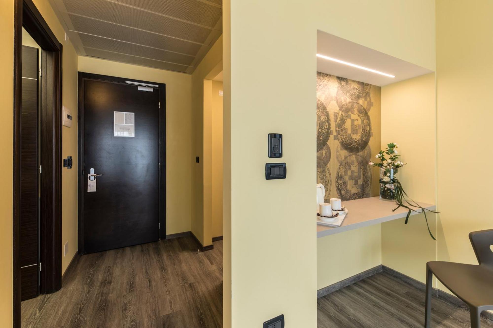 Hotel Donatello Имола Екстериор снимка